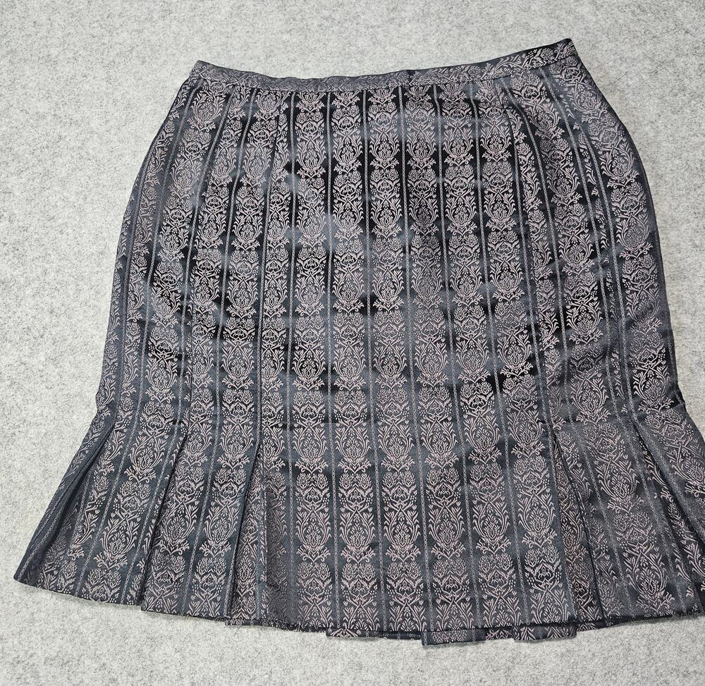 E by ECI Damask Jacquard Pleated Flounce Skirt Size 12